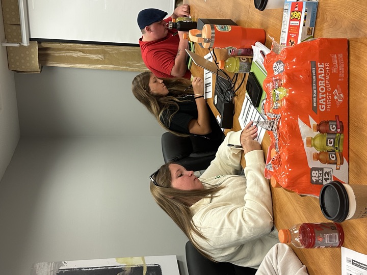 Military-connected teens from Region 7 gathered after volunteering with Meals from the Heartland