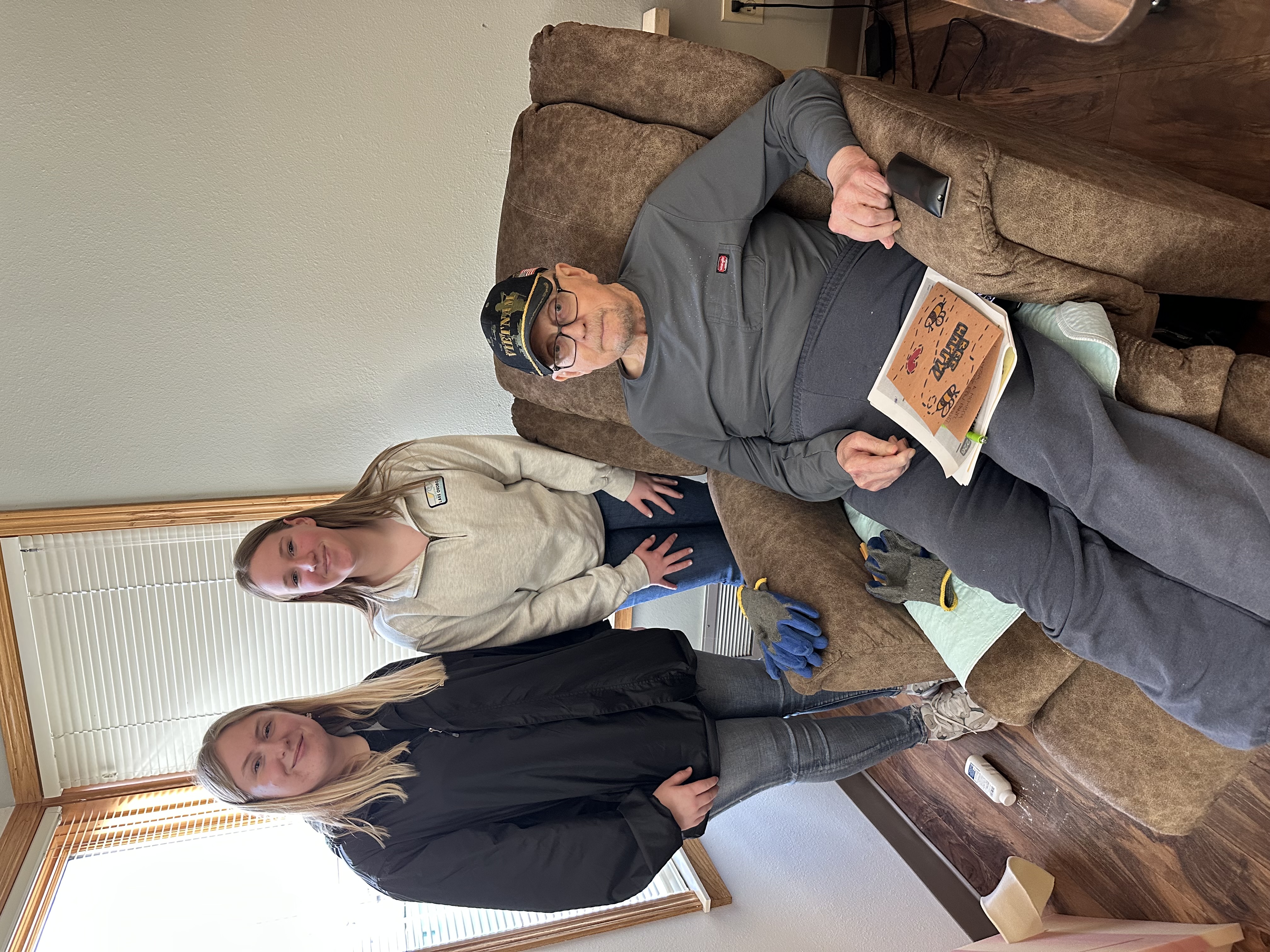 State Teen Panel members visiting veterans at Eastern Star Masonic Home in Boone, Iowa